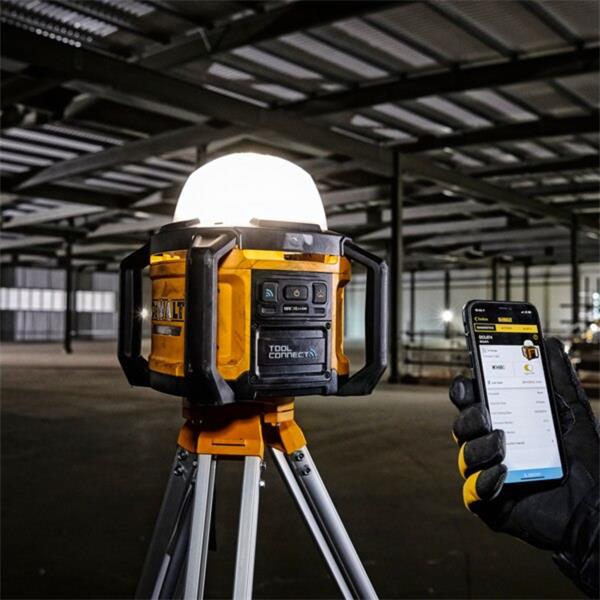 DCL074 18V LED XR Connect Area Light (Bare Unit)