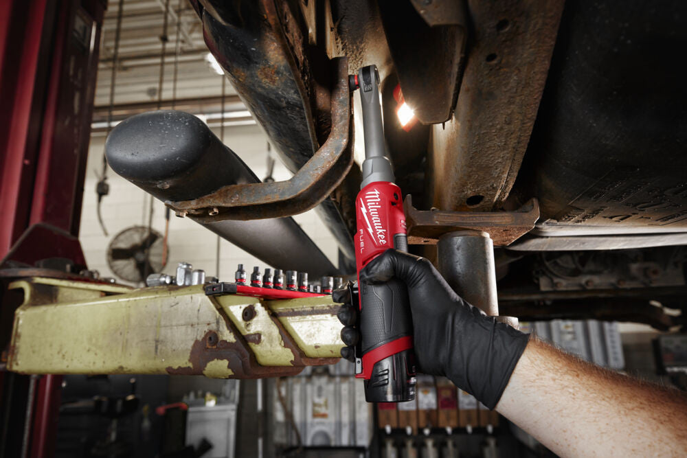 M12 Fuel 3/8" High Speed Extended Reach Ratchet M12FHIR38LR