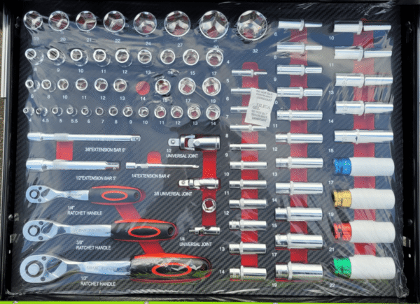 7 Drawer Tool Chest on Strong Castor Wheels & Complete With Full Set of Tools - PC7DTC