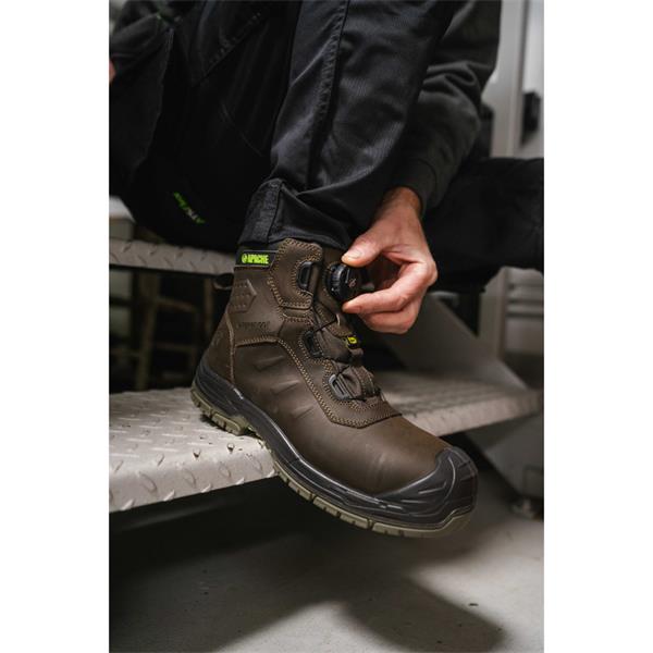 Apache Apache Churchill Wide Fit Waterproof FITGO Safety Boot – Brown