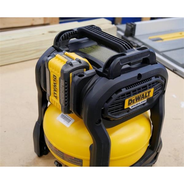 Dewalt DCC1018N 18v XR Compressor - Bare Unit DCC1018N