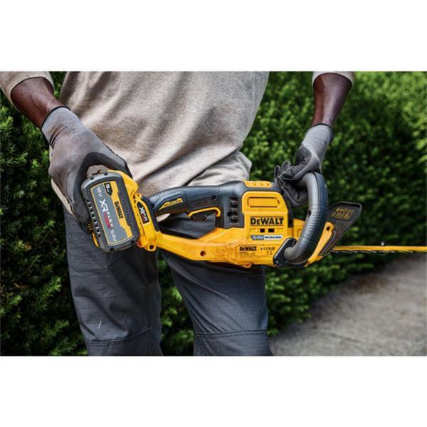 Dewalt DCMHT573X1 54V FlexVolt 65cm Hedge Trimmer (1x9Ah) DCMHT573X1