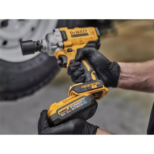 Dewalt DCF891H2T 18V XR Brushless 1/2" Drive Compact High Torque Impact Wrench (2x5Ah Powerstack) DCF891H2T