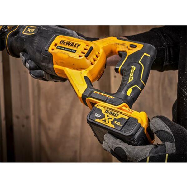 Dewalt DCS382N-XJ 18v XR Brushless Reciprocating Saw (Bare Unit) DCS382N