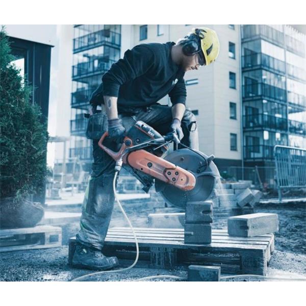 Husqvarna Husqvarna K770 12" Consaw 967808501