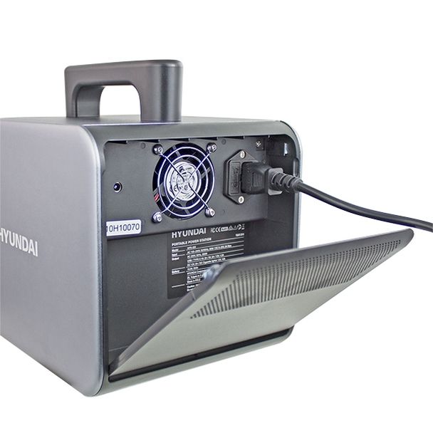 Hyundai Hyundai 600W Portable Power Station HPS-300