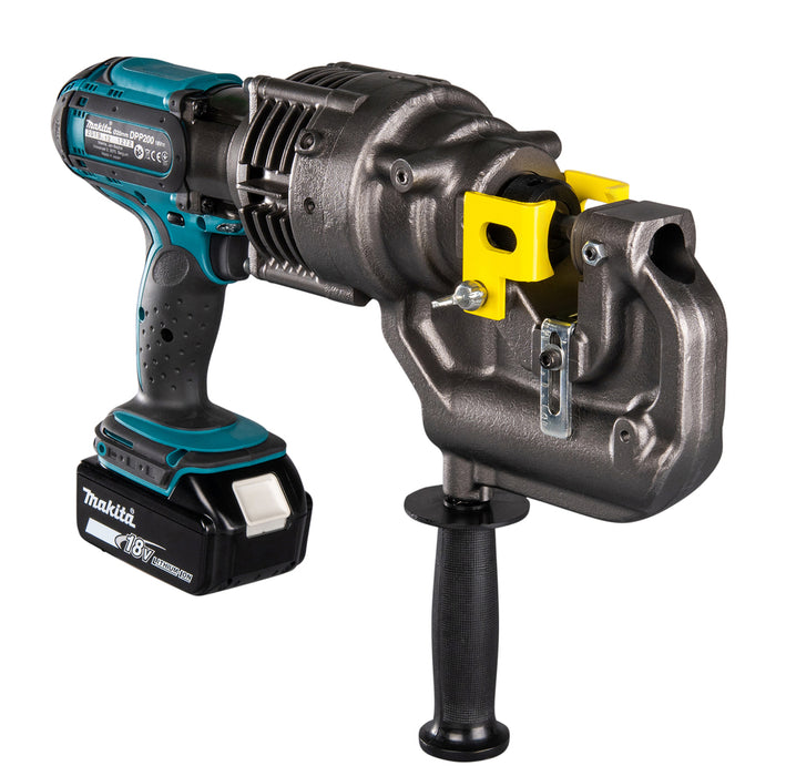 Makita Makita  cordless Steel Hole Punch 18V Bare unit in case DPP200ZK