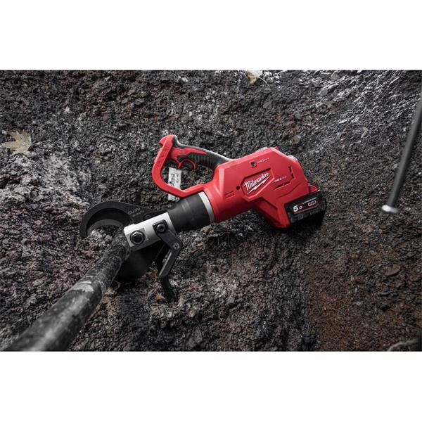 Milwaukee Milwaukee M18HCC75R-502C 75mm Hydraulic Remote Underground Cable Cutter 4933459272