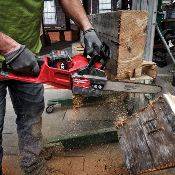 Milwaukee Milwaukee M18 FUEL 405mm Chainsaw (1x12Ah) 4933464224