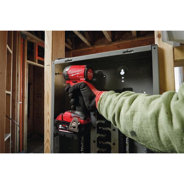Milwaukee Milwaukee M18 Fuel Gen 4 Impact Driver (2x5Ah) 4933479866