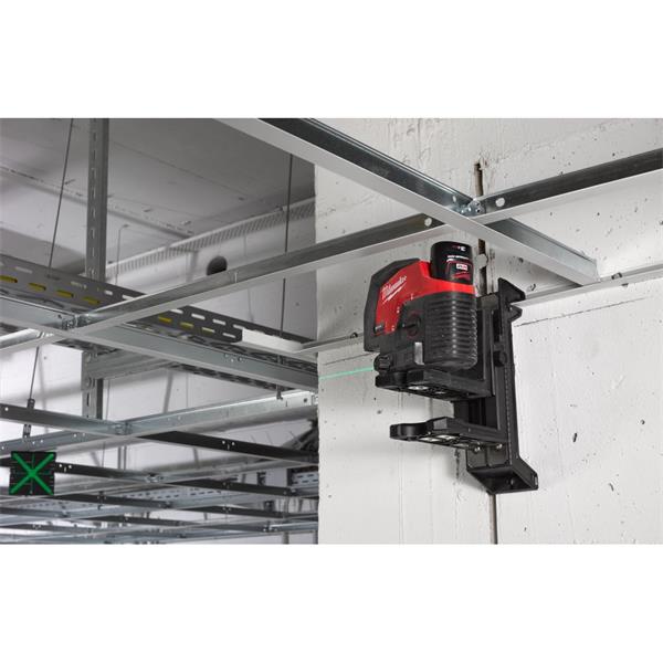 Milwaukee Milwaukee 12V Green Cross Line Laser With Plumb Points (1x3.0Ah) 4933478245