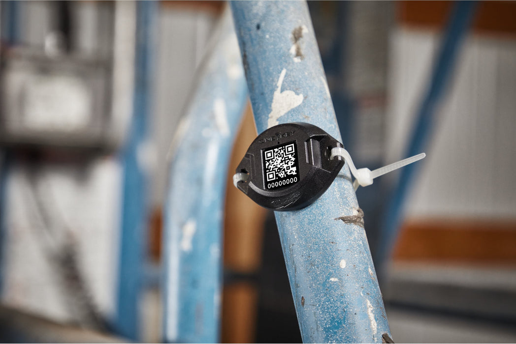 Milwaukee Milwaukee BTT-10 One Key Bluetooth Tracking Tags (10 pcs.) 4933478643
