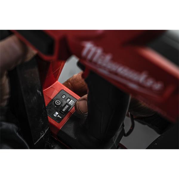 Milwaukee Milwaukee M18 Fuel 16GA Angled Finish Nailer (Bare Unit) 4933478094