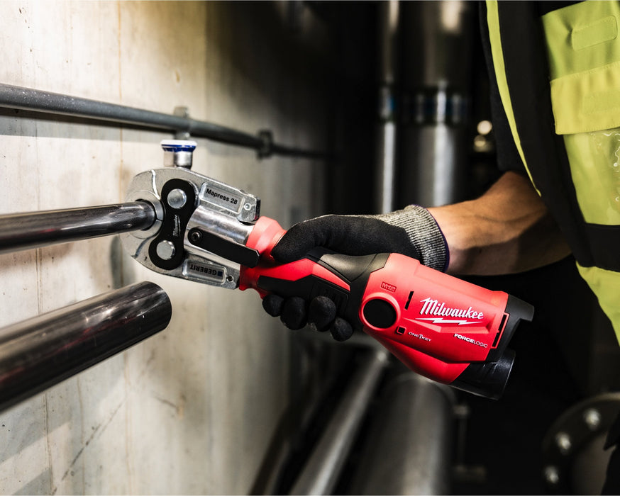 Milwaukee Milwaukee M12ONEHPT-202C TH-Set - Sub Compact Force LOGIC Hydraulic Press Tool - 4933481039 4933481039