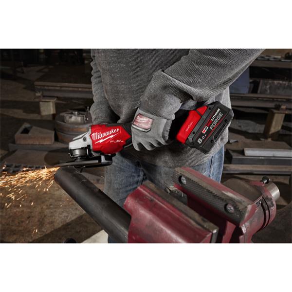 Milwaukee Milwaukee M18FB8 8.0Ah 18V FORGE Li-Ion Battery 4932492131