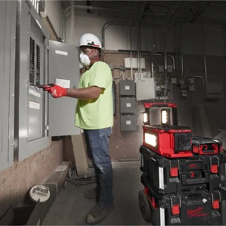 Milwaukee M18™ PACKOUT™ Area Light & Charger 4933479583