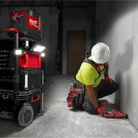 Milwaukee M18™ PACKOUT™ Area Light & Charger 4933479583