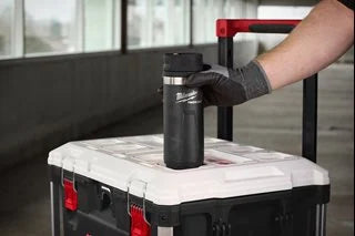 Milwaukee PACKOUT™  Packout Bottle 532 ml Sip Lid Black 4932493474